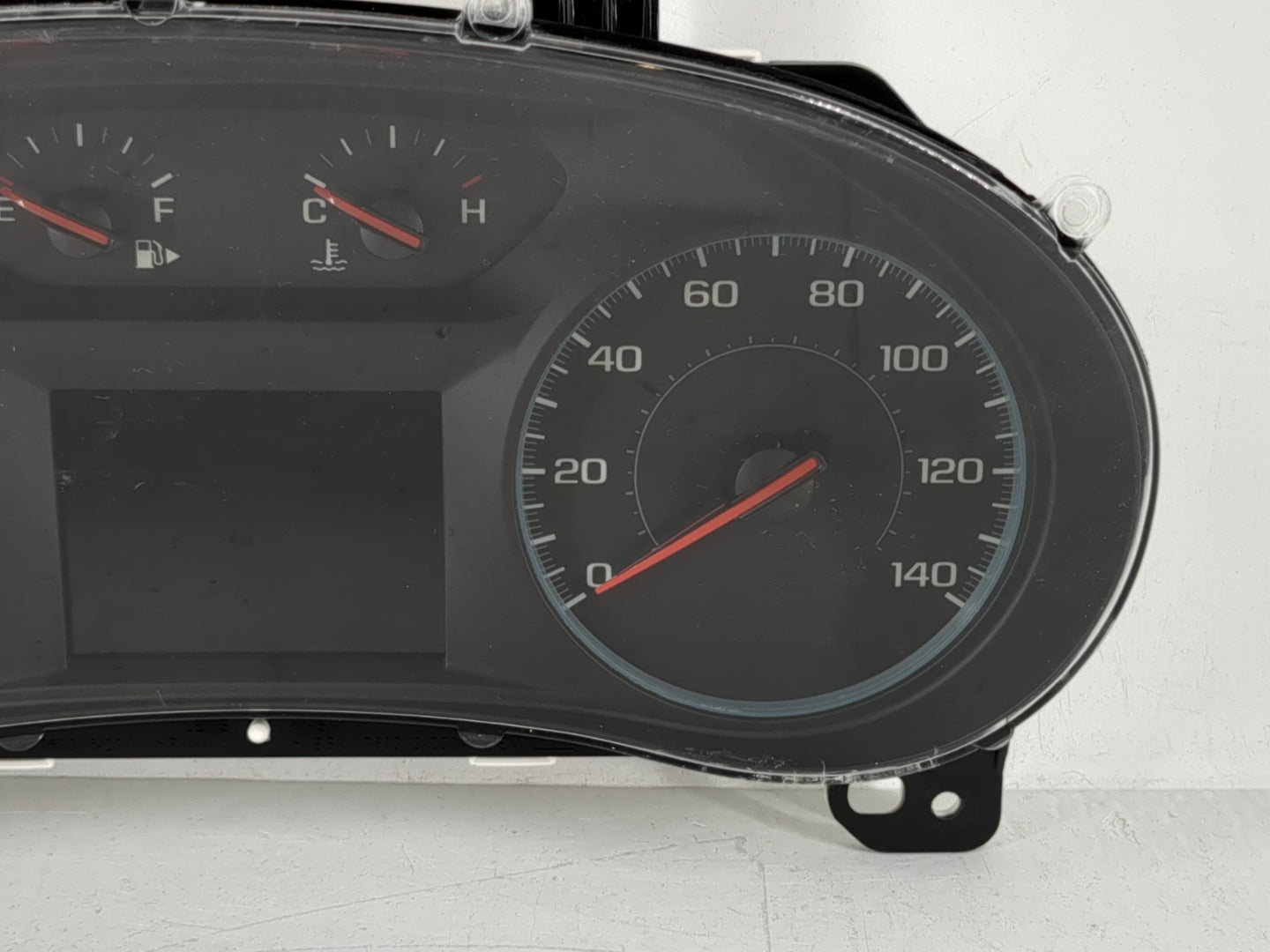 2020-2021 Chevrolet Malibu Instrument Cluster Speedometer Gauges P/N:84660724 Fits Fits 2020 2021 OEM Used Auto Parts - Oemu