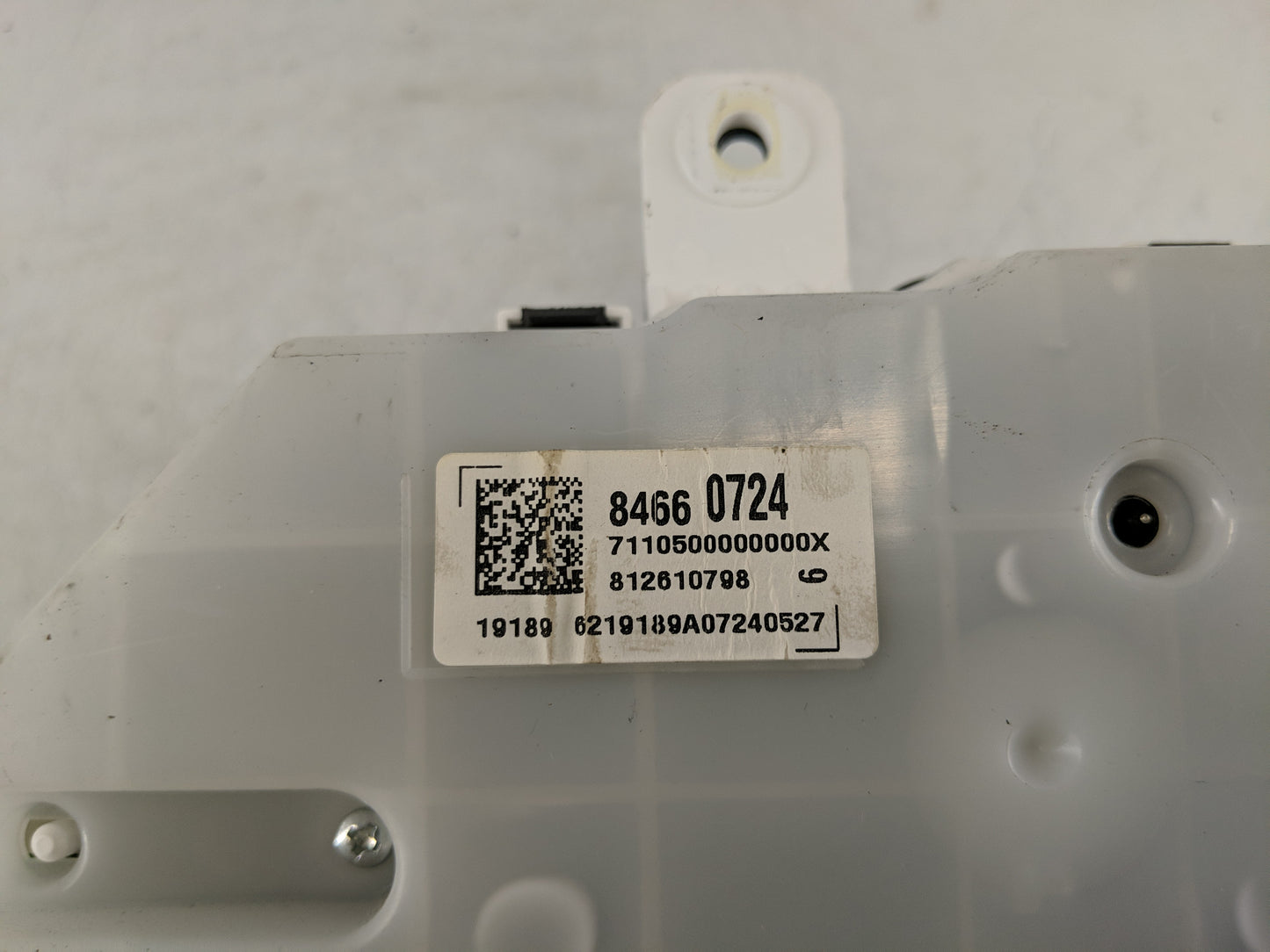 2020-2021 Chevrolet Malibu Instrument Cluster Speedometer Gauges P/N:84660724 Fits Fits 2020 2021 OEM Used Auto Parts - Oemu