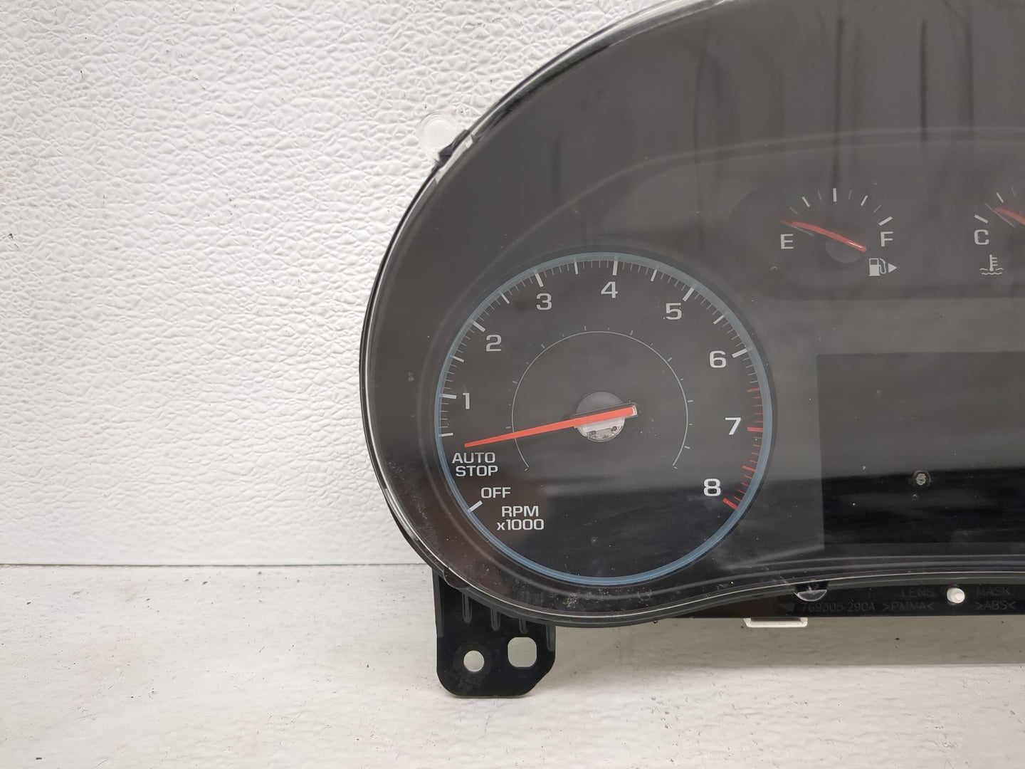 2020-2021 Chevrolet Malibu Instrument Cluster Speedometer Gauges P/N:84660724 Fits Fits 2020 2021 OEM Used Auto Parts - Oemu
