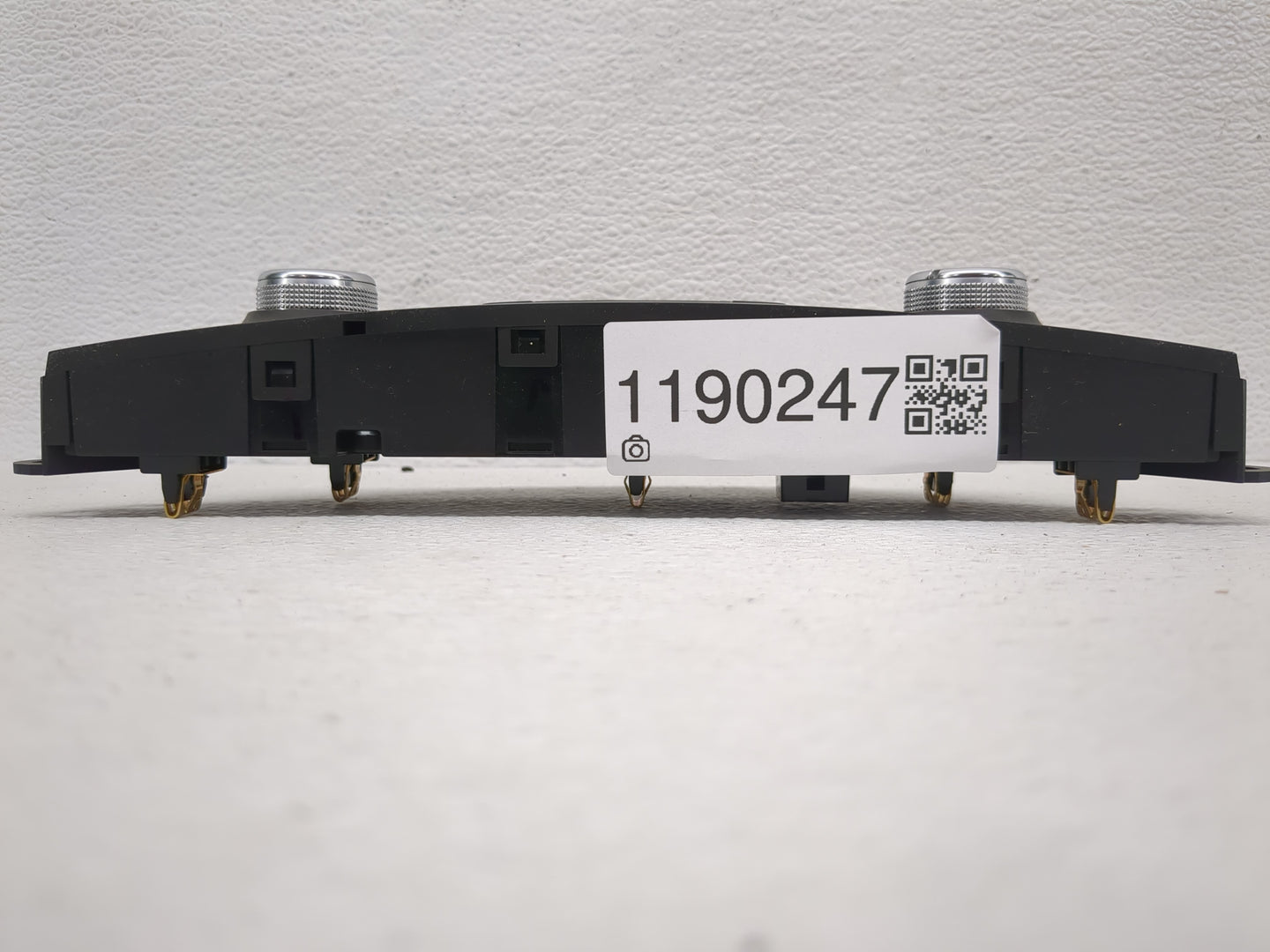 2019-2021 Chevrolet Malibu Climate Control Module Temperature AC/Heater Replacement P/N:84426651 Fits Fits 2019 2020 2021 OE