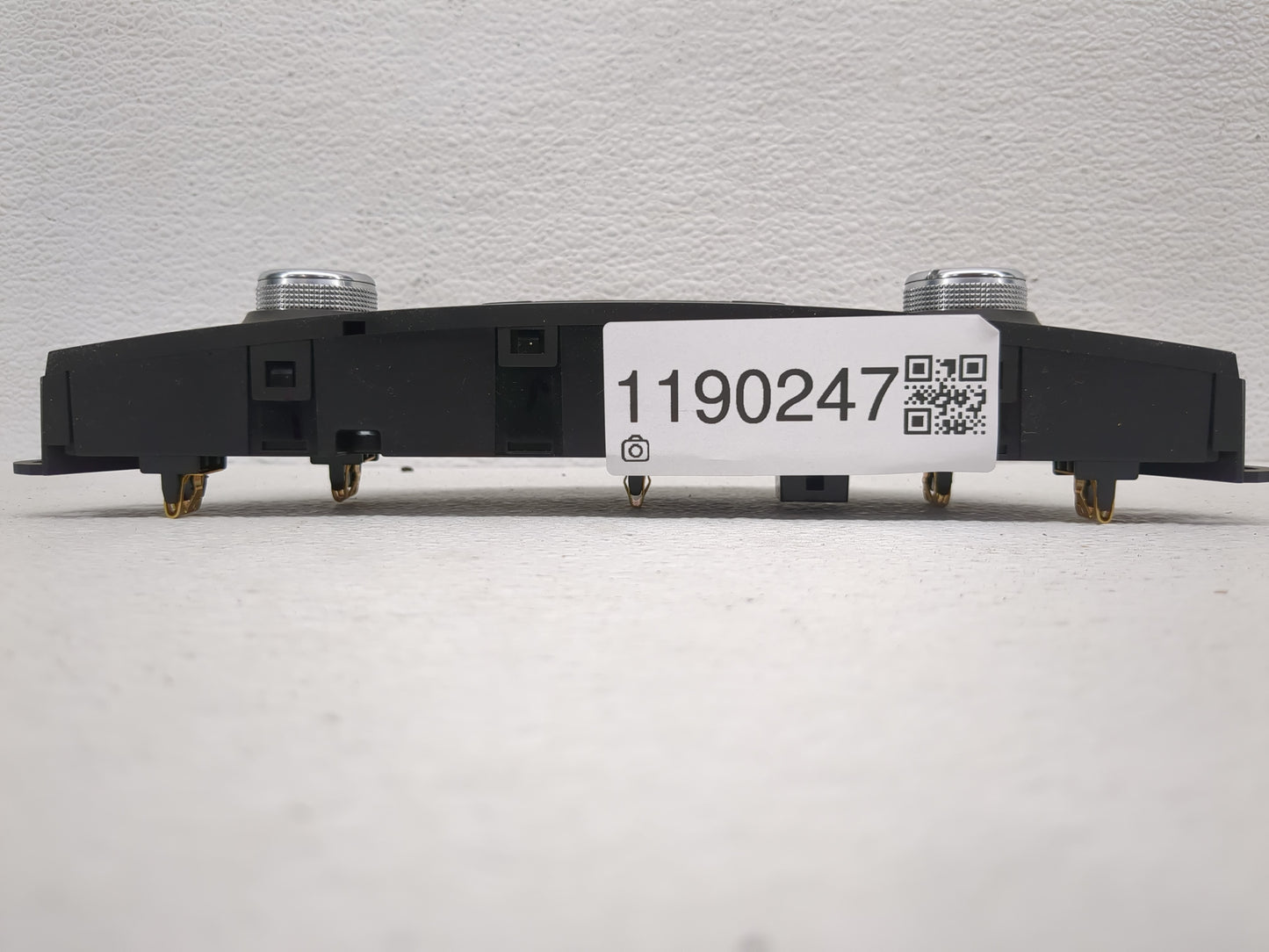2019-2021 Chevrolet Malibu Climate Control Module Temperature AC/Heater Replacement P/N:84426651 Fits Fits 2019 2020 2021 OE