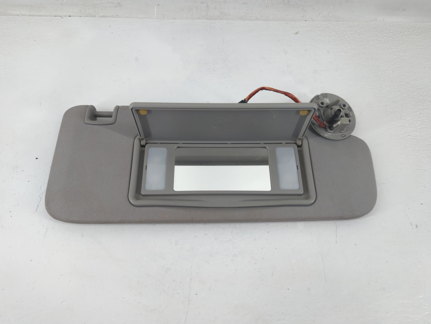 2016-2021 Chevrolet Malibu Sun Visor Shade Replacement Passenger Right Mirror Fits Fits 2016 2017 2018 2019 2020 2021 OEM Us