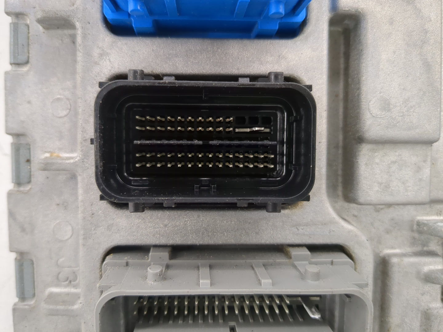 2020-2021 Chevrolet Malibu PCM Engine Control Computer ECU ECM PCU OEM P/N:12703745 Fits Fits 2020 2021 2022 OEM Used Auto P
