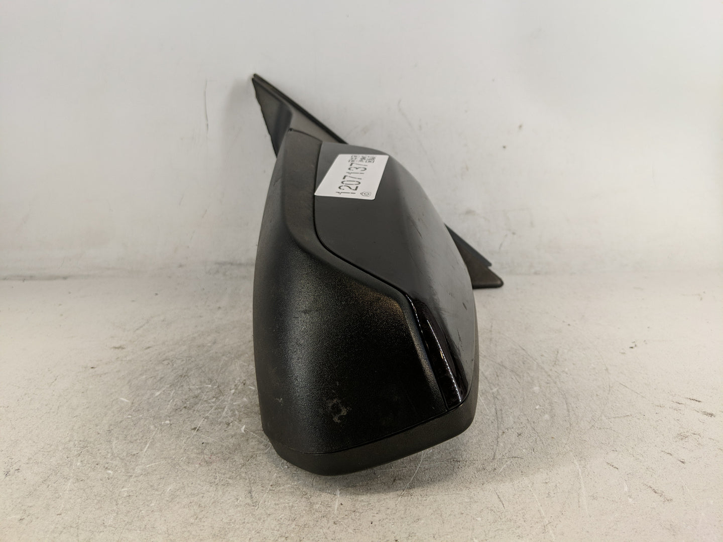 2016-2021 Chevrolet Malibu Side Mirror Replacement Driver Left View Door Mirror P/N:84705602 Fits OEM Used Auto Parts - Oemu