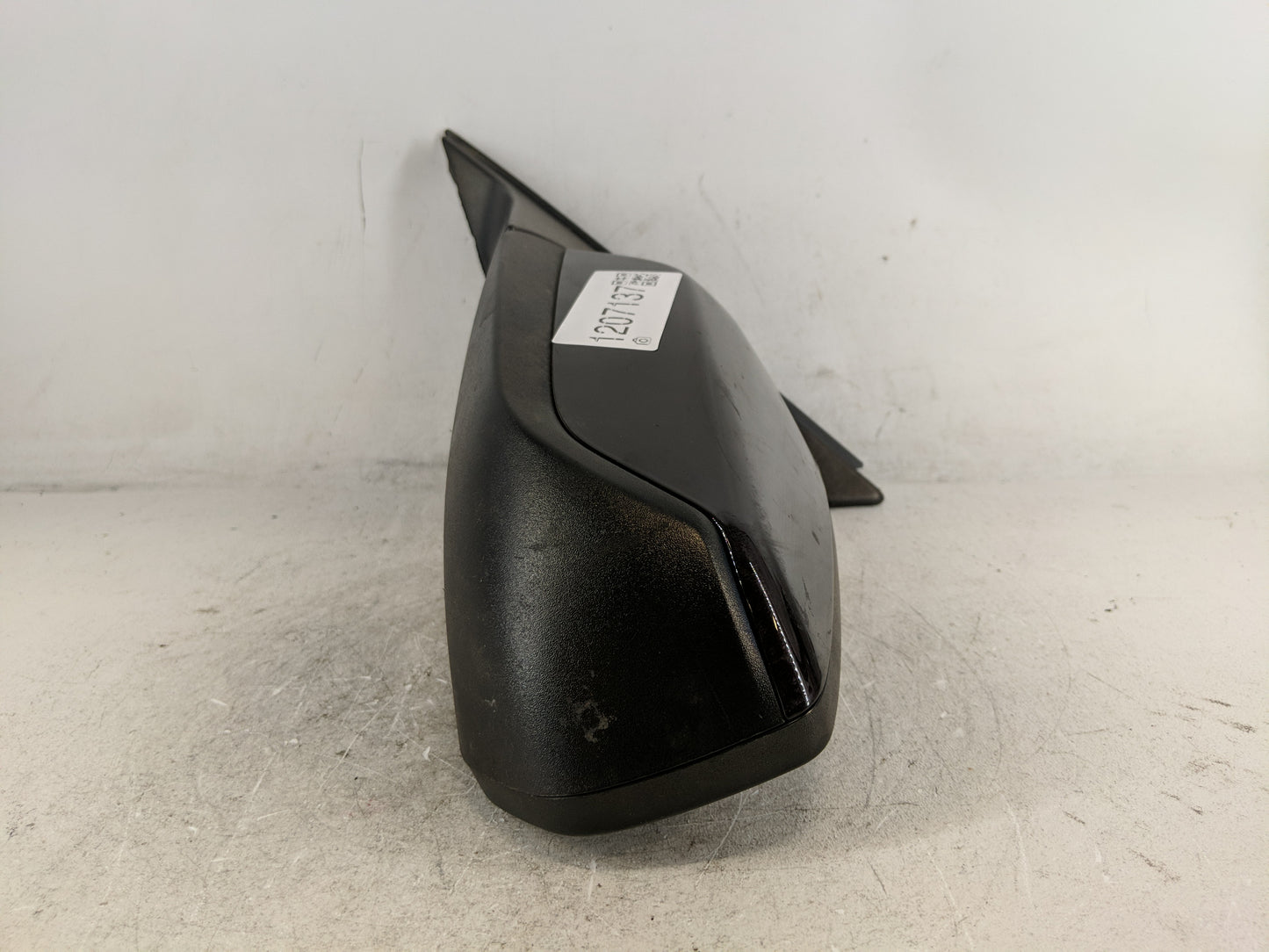 2016-2021 Chevrolet Malibu Side Mirror Replacement Driver Left View Door Mirror P/N:84705602 Fits OEM Used Auto Parts - Oemu