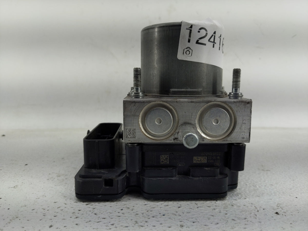 2019-2021 Chevrolet Malibu Anti-Lock Brake ABS Pump Module Actuator OEM P/N:84501623 Fits Fits 2019 2020 2021 OEM Used Auto 