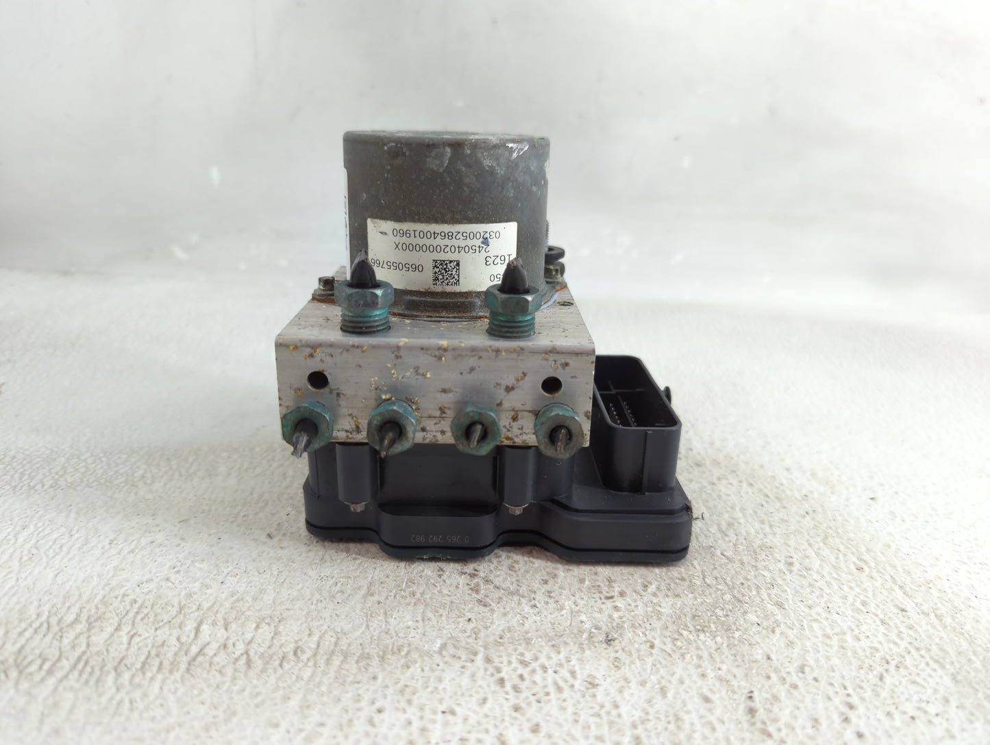 2019-2021 Chevrolet Malibu ABS Pump Control Module Replacement P/N:065055766 Fits Fits 2019 2020 2021 OEM Used Auto Parts - 