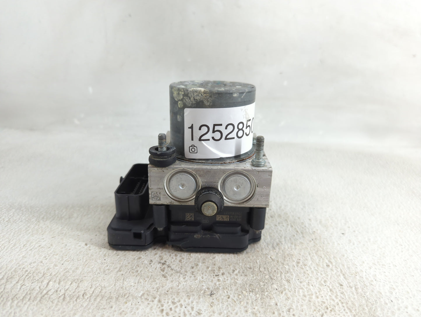 2019-2021 Chevrolet Malibu ABS Pump Control Module Replacement P/N:065055766 Fits Fits 2019 2020 2021 OEM Used Auto Parts - 