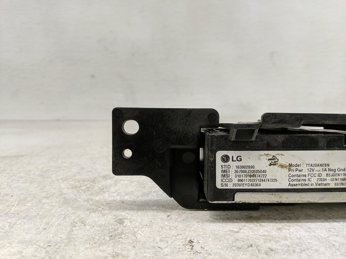 2019-2021 Chevrolet Malibu Telematics Control Module 86804753 - Oemusedautoparts1.com