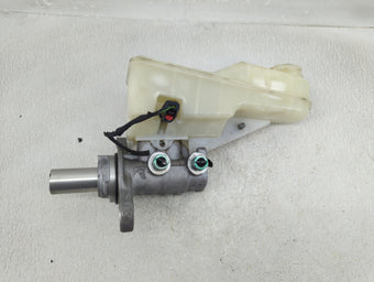 compare product 2016-2021 Chevrolet Malibu Brake Master Cylinder 1276541