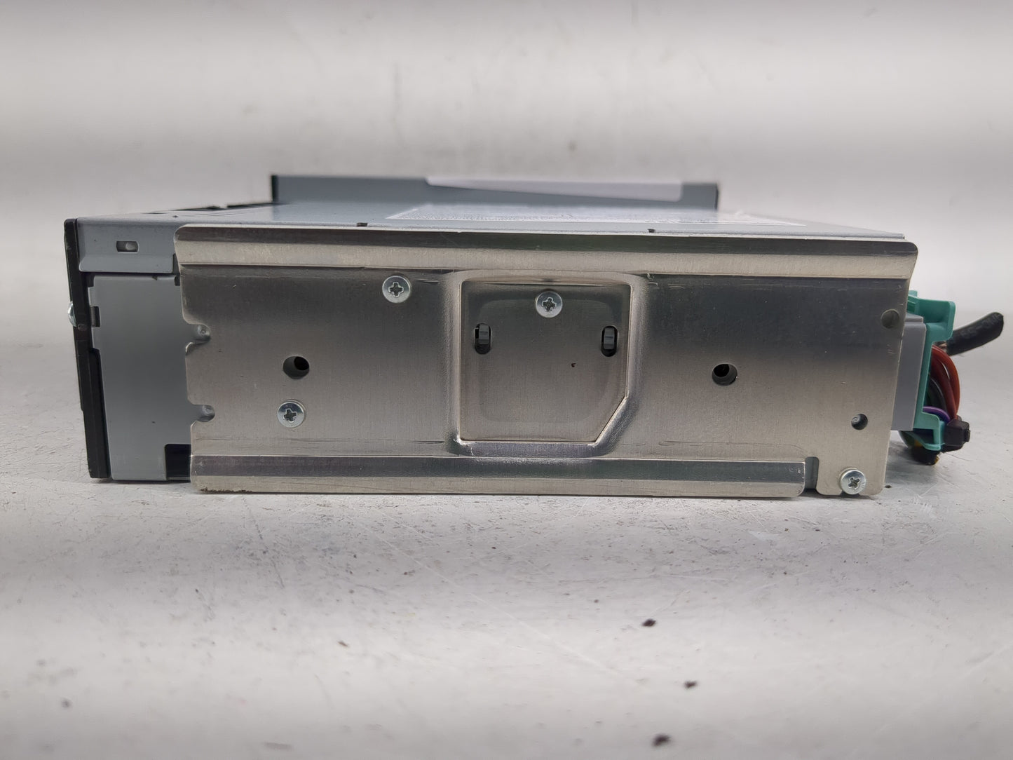 2020-2021 Chevrolet Malibu Radio AM FM Cd Player Receiver Replacement P/N:84691613 Fits Fits 2020 2021 2022 OEM Used Auto Pa