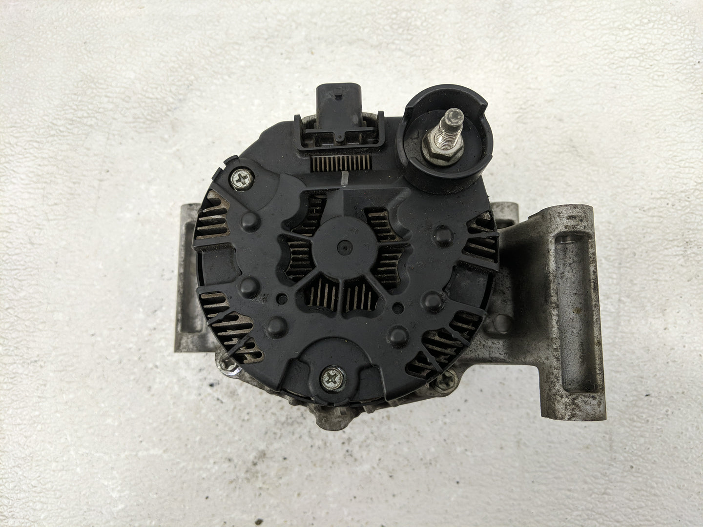 2019-2021 Chevrolet Malibu Alternator Replacement Generator Charging Assembly Engine OEM P/N:A005TV0184ZC 13534118 Fits OEM 