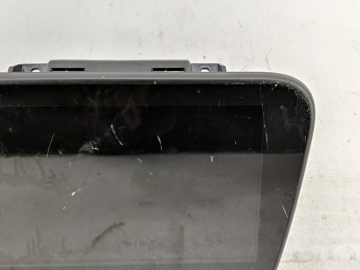2020 Chevrolet Malibu Information Display Screen - Oemusedautoparts1.com
