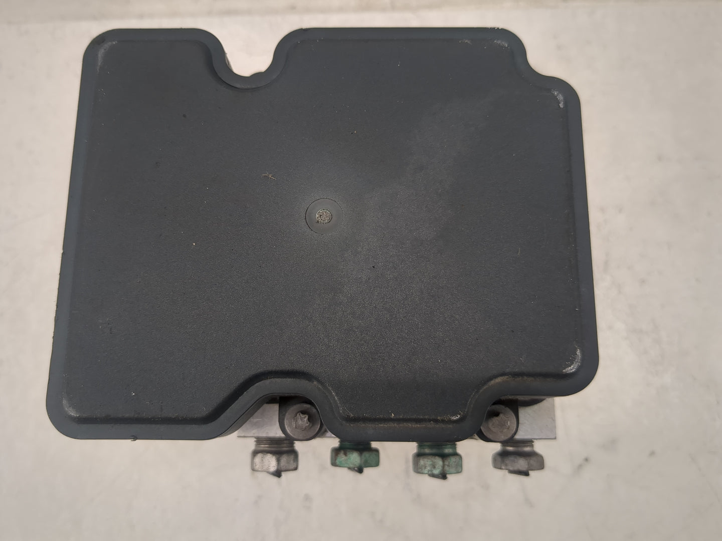 2019-2021 Chevrolet Malibu ABS Pump Control Module Replacement P/N:065055766 8450 2888, 8450 1623 Fits Fits 2019 2020 2021 O