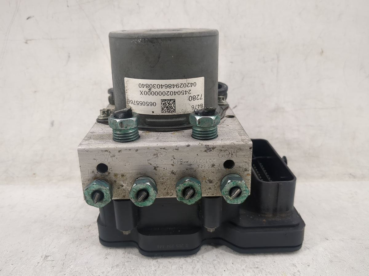 2019-2021 Chevrolet Malibu Anti-Lock Brake ABS Pump Module Actuator OEM P/N:065055766 8476 7280 Fits Fits 2019 2020 2021 OEM