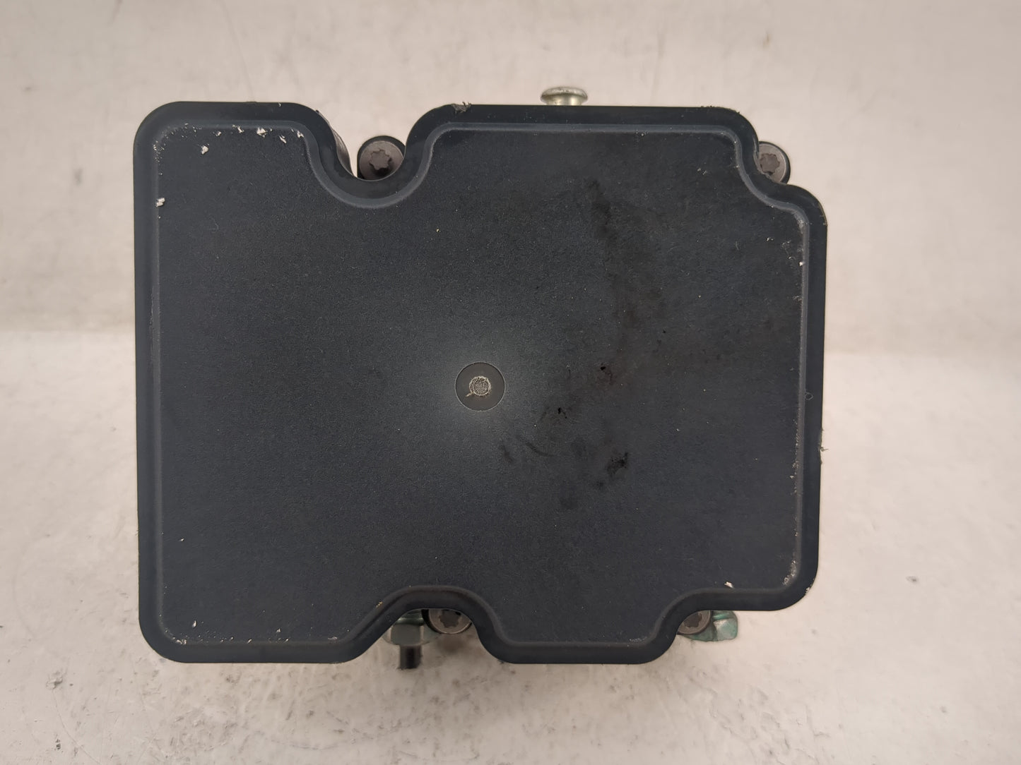 2019-2021 Chevrolet Malibu ABS Pump Control Module Replacement P/N:06505576 Fits Fits 2019 2020 2021 OEM Used Auto Parts - O