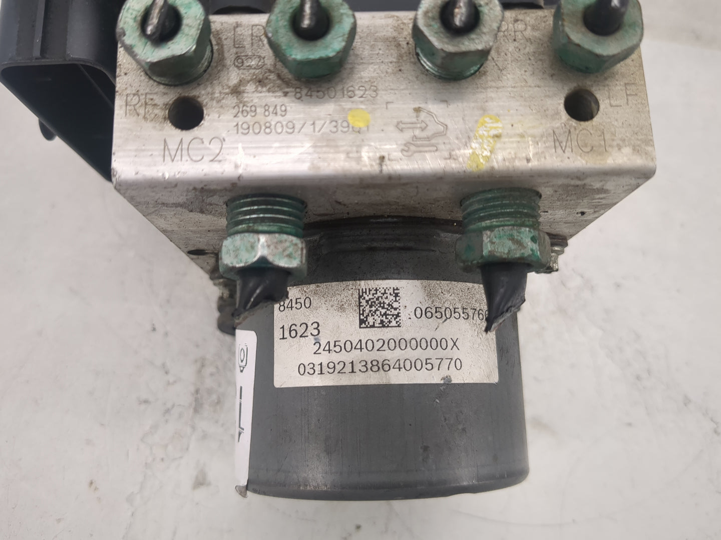 2019-2021 Chevrolet Malibu ABS Pump Control Module Replacement P/N:8450 1623 Fits Fits 2019 2020 2021 OEM Used Auto Parts - 