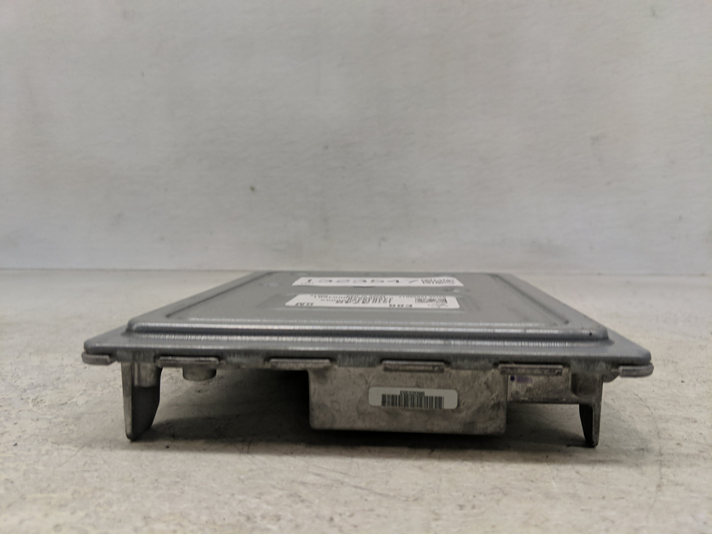 2020-2021 Chevrolet Malibu PCM Engine Control Computer ECU ECM PCU OEM P/N:116833270 12703745, 12702989 Fits Fits 2020 2021 