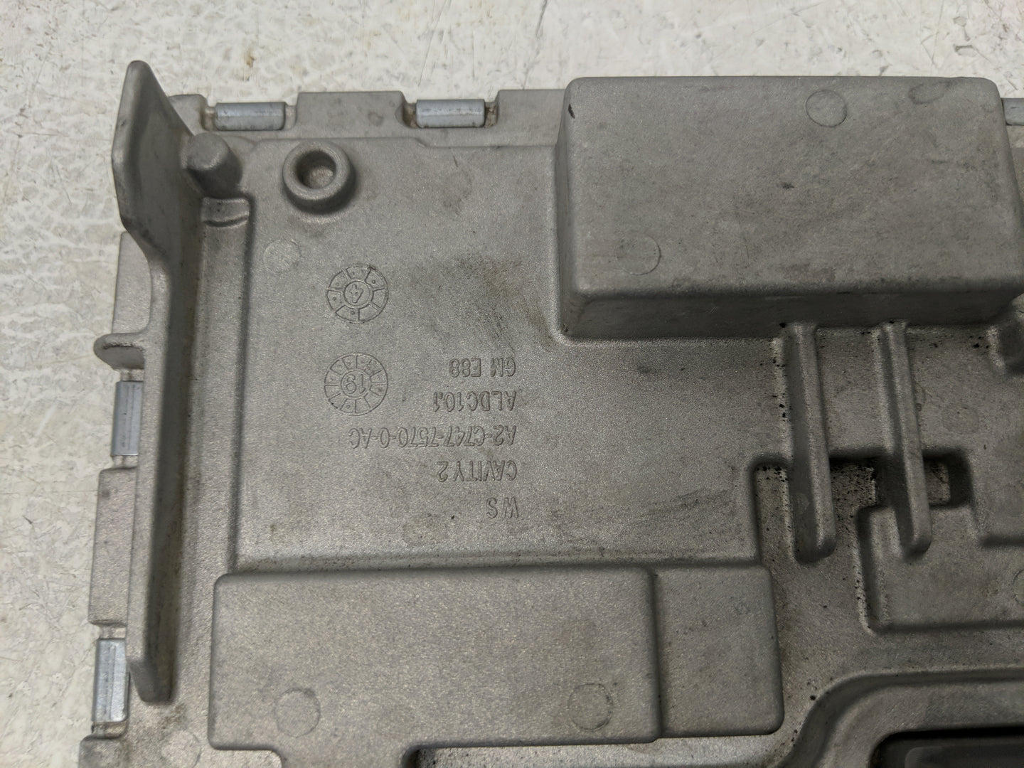 2020-2021 Chevrolet Malibu PCM Engine Control Computer ECU ECM PCU OEM P/N:12702989 12710140, 116833270 Fits Fits 2020 2021 