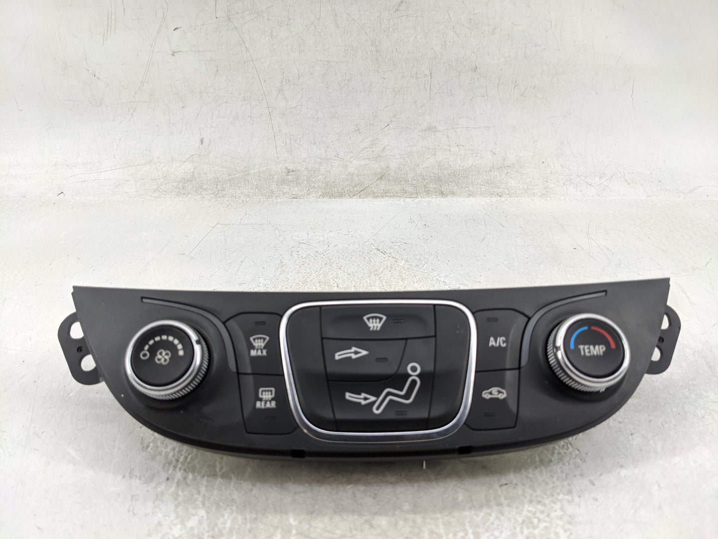 2019-2021 Chevrolet Malibu Climate Control Module Temperature AC/Heater Replacement P/N:84426651 Fits Fits 2019 2020 2021 OE
