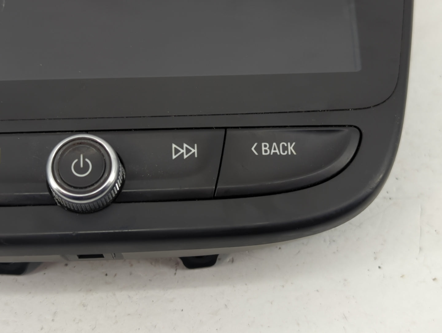 2020 Chevrolet Malibu Information Display Screen - Oemusedautoparts1.com