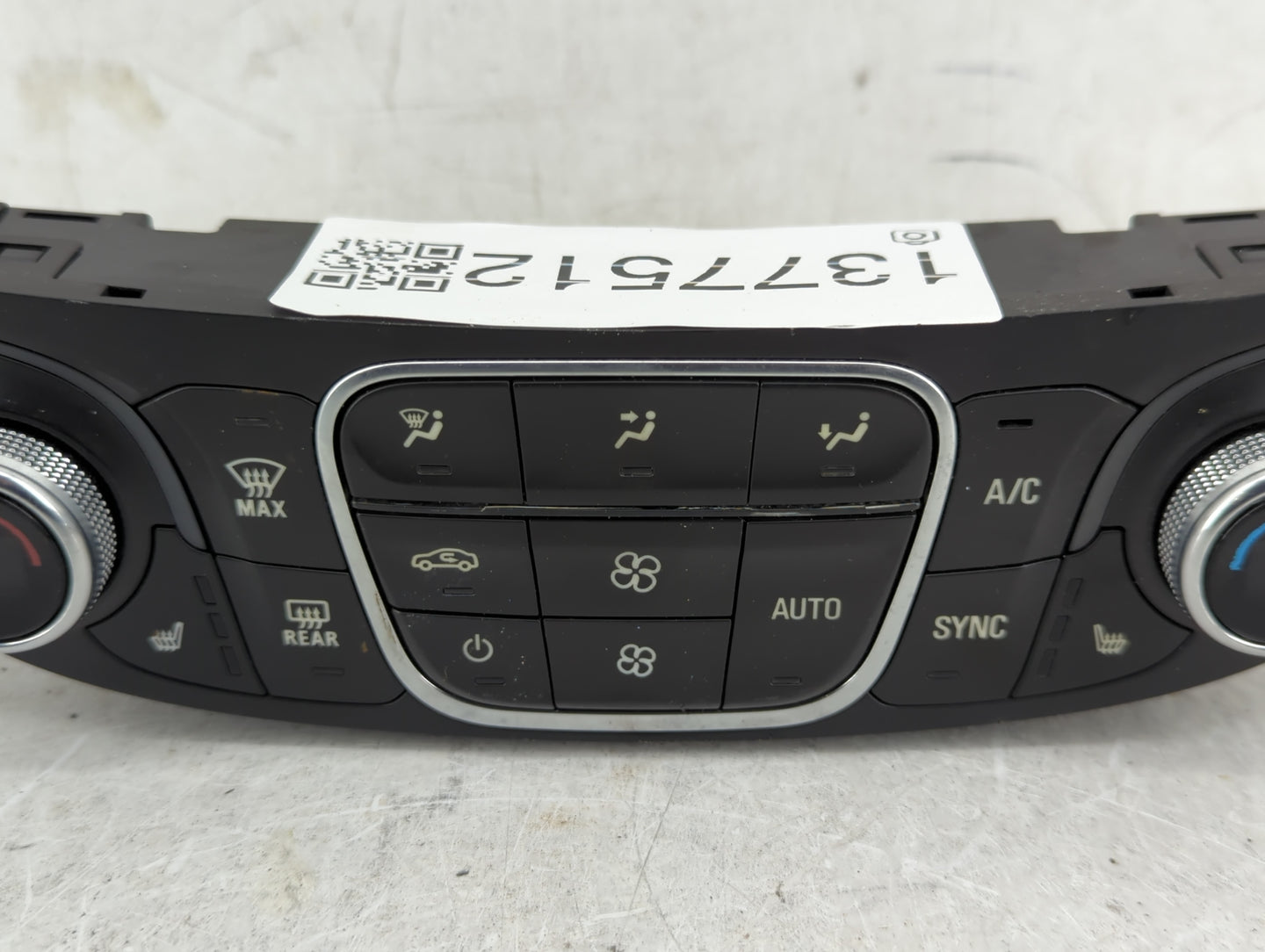 2018-2021 Chevrolet Malibu Climate Control Module Temperature AC/Heater Replacement P/N:000235226 84684288 Fits OEM Used Aut