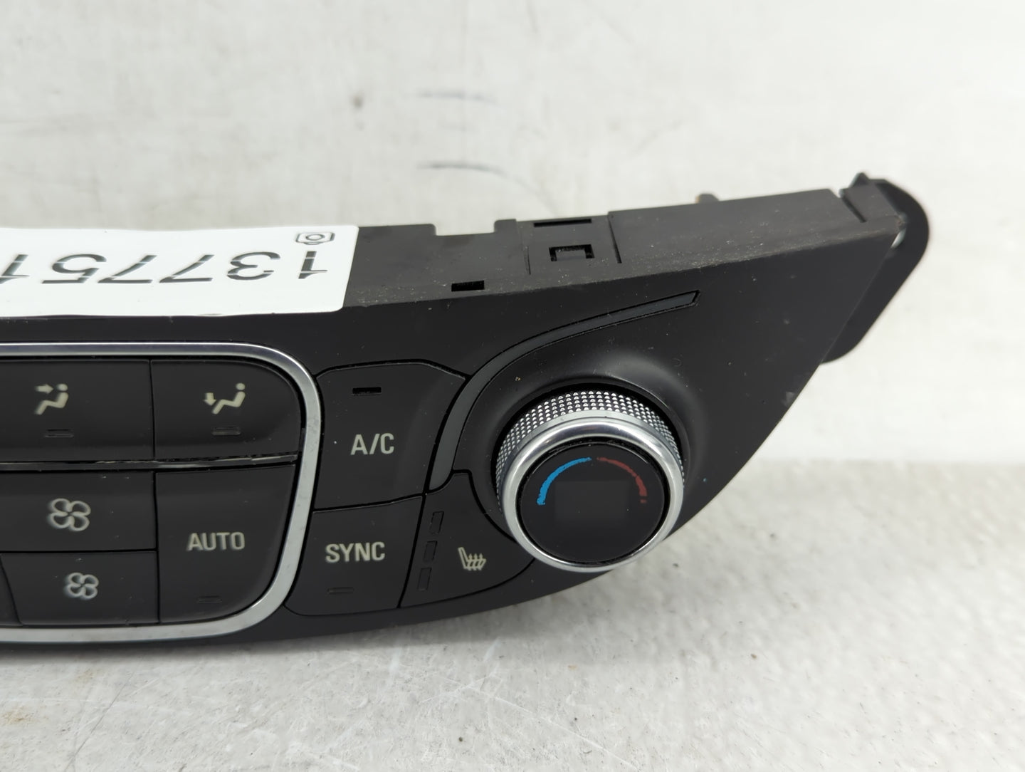 2018-2021 Chevrolet Malibu Climate Control Module Temperature AC/Heater Replacement P/N:000235226 84684288 Fits OEM Used Aut
