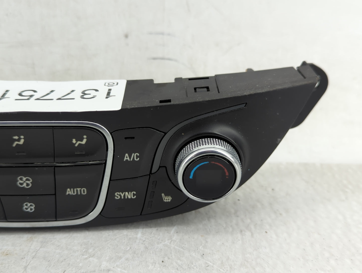 2018-2021 Chevrolet Malibu Climate Control Module Temperature AC/Heater Replacement P/N:000235226 84684288 Fits OEM Used Aut