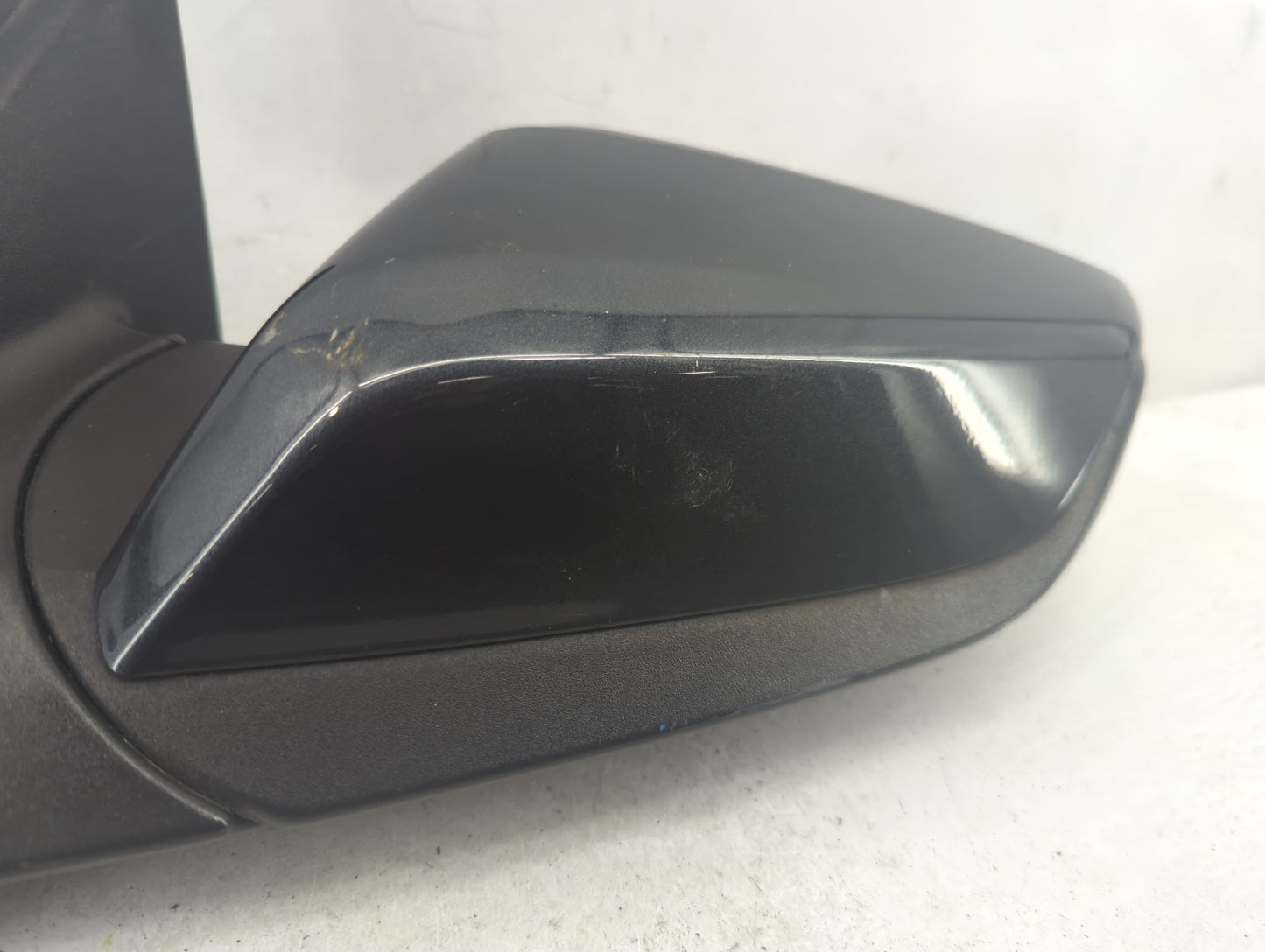 2019-2021 Chevrolet Malibu Driver Side View Mirror - Left Door Mirror OEM Used - Oemusedautoparts1.com