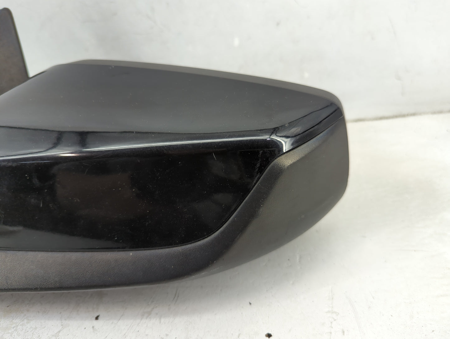 2016-2021 Chevrolet Malibu Driver Side View Mirror - Left Door Mirror OEM Used - Oemusedautoparts1.com
