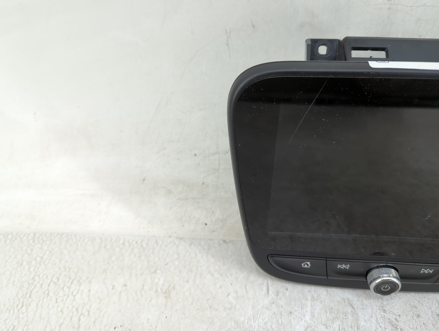 2020 Chevrolet Malibu Information Display Screen - Oemusedautoparts1.com