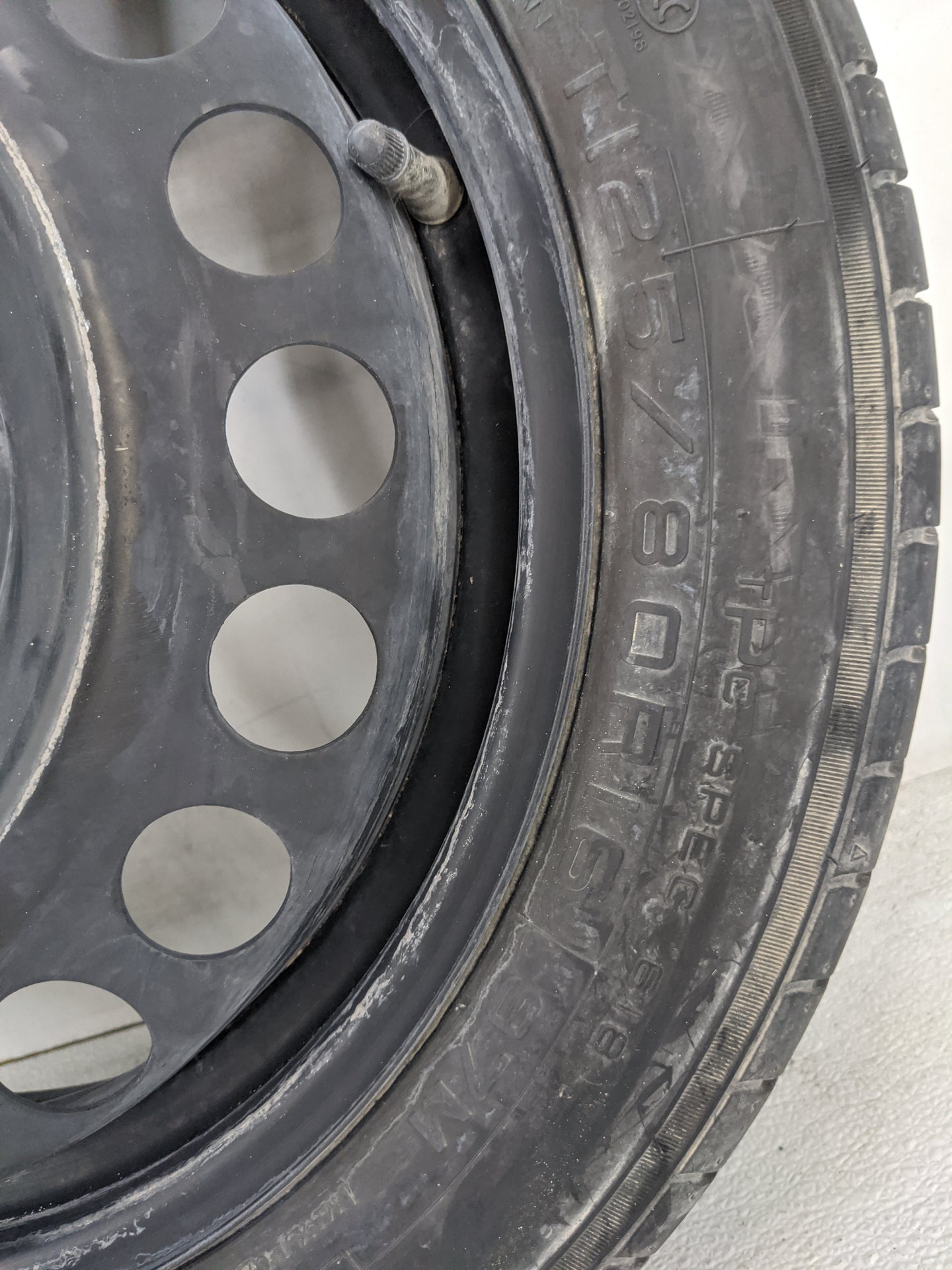 2016-2022 Chevrolet Malibu Spare Donut Tire Wheel Rim Oem - Oemusedautoparts1.com