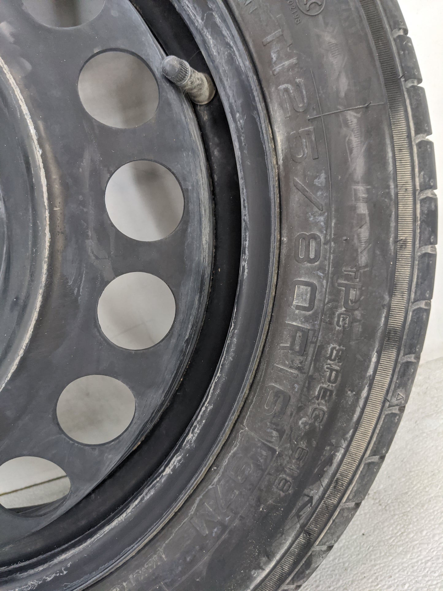 2016-2022 Chevrolet Malibu Spare Donut Tire Wheel Rim Oem - Oemusedautoparts1.com