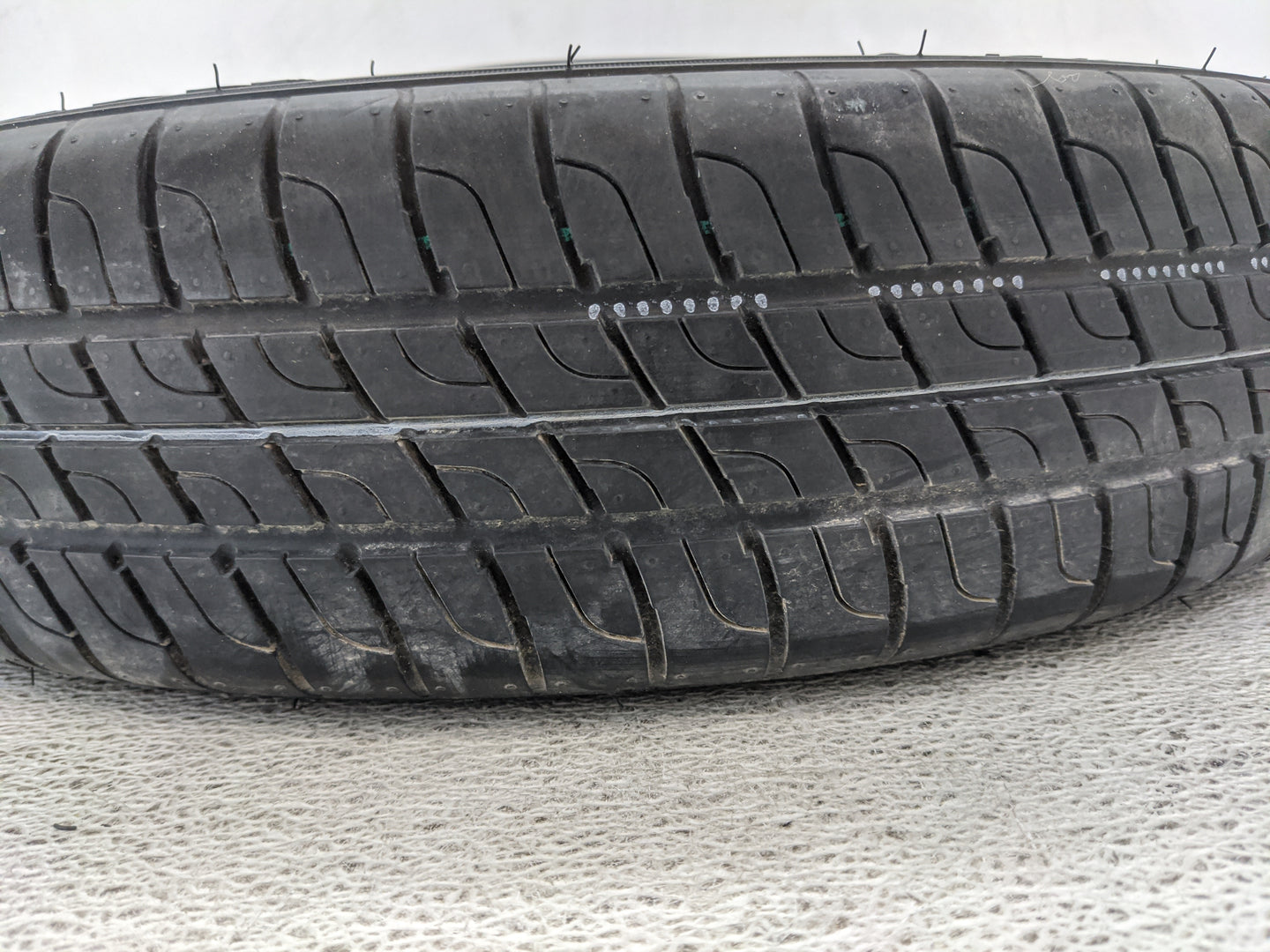 2016-2022 Chevrolet Malibu Spare Donut Tire Wheel Rim Oem - Oemusedautoparts1.com