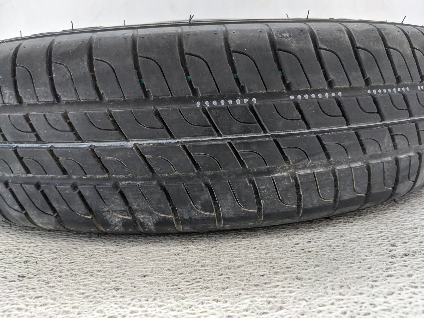 2016-2022 Chevrolet Malibu Spare Donut Tire Wheel Rim Oem - Oemusedautoparts1.com
