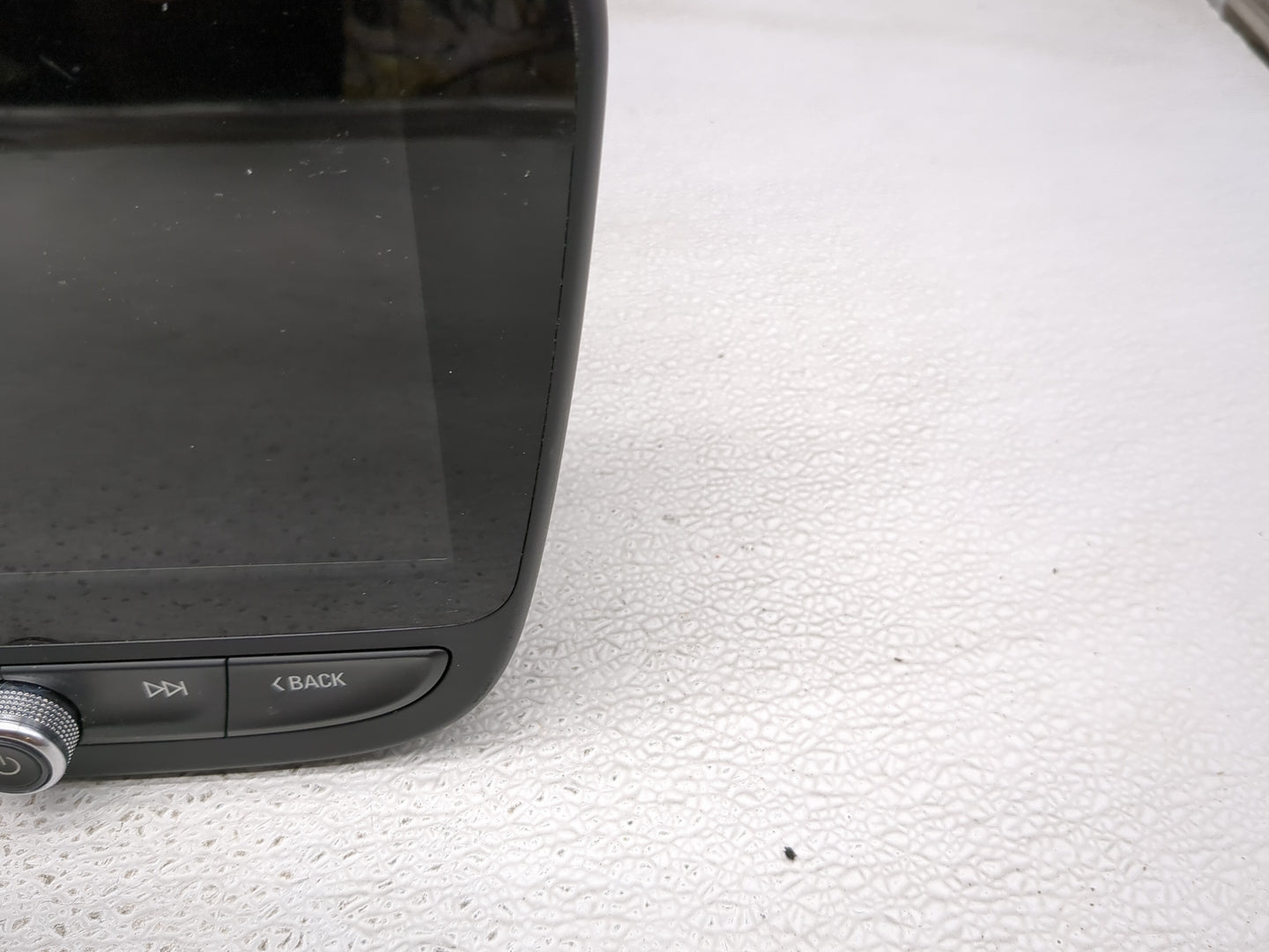 2020 Chevrolet Malibu Information Display Screen - Oemusedautoparts1.com