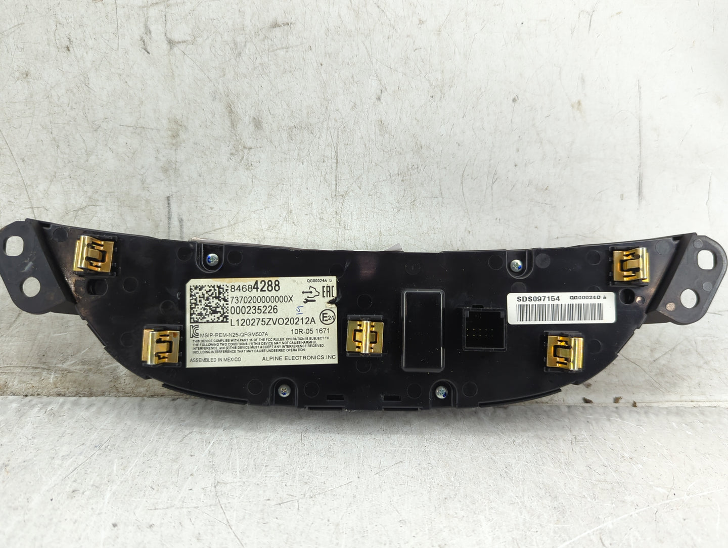 2018-2021 Chevrolet Malibu Climate Control Module Temperature AC/Heater Replacement P/N:84684288 7370200000000X Fits OEM Use