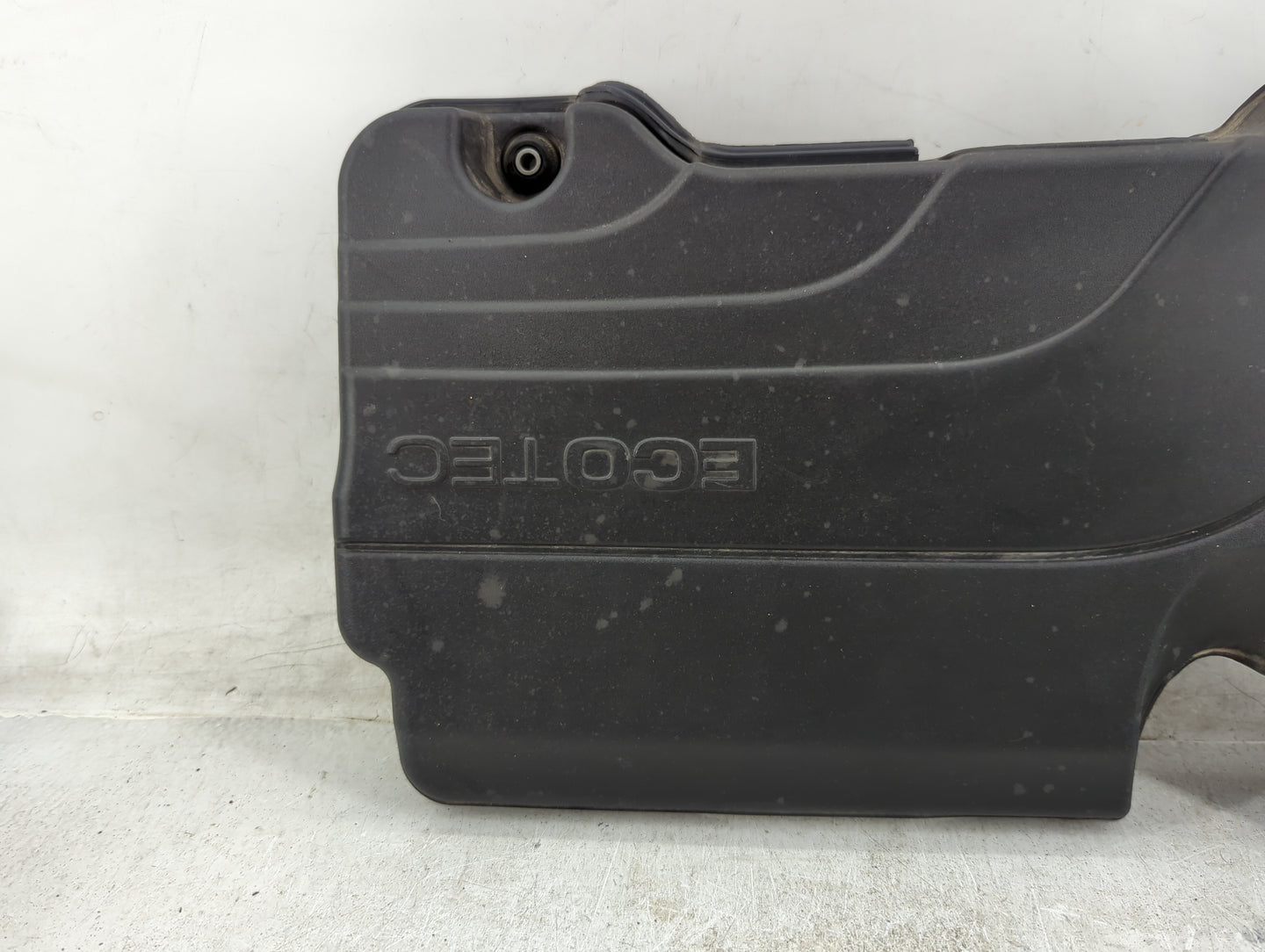 2020 Chevrolet Malibu Engine Cover - Oemusedautoparts1.com