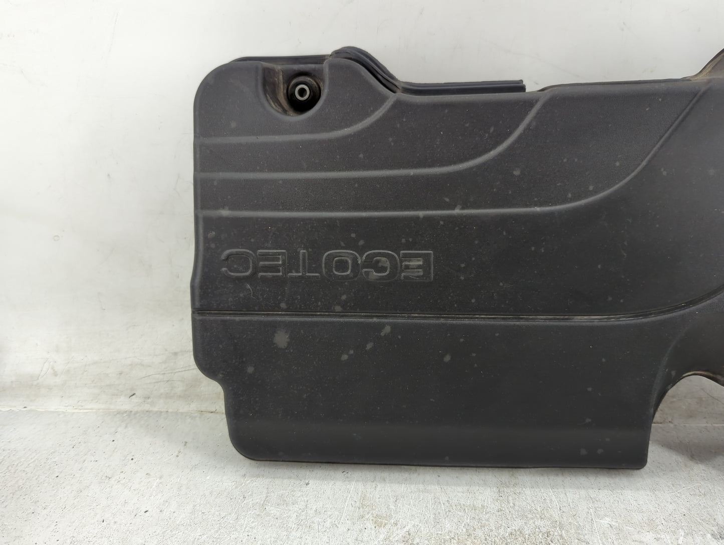 2020 Chevrolet Malibu Engine Cover - Oemusedautoparts1.com