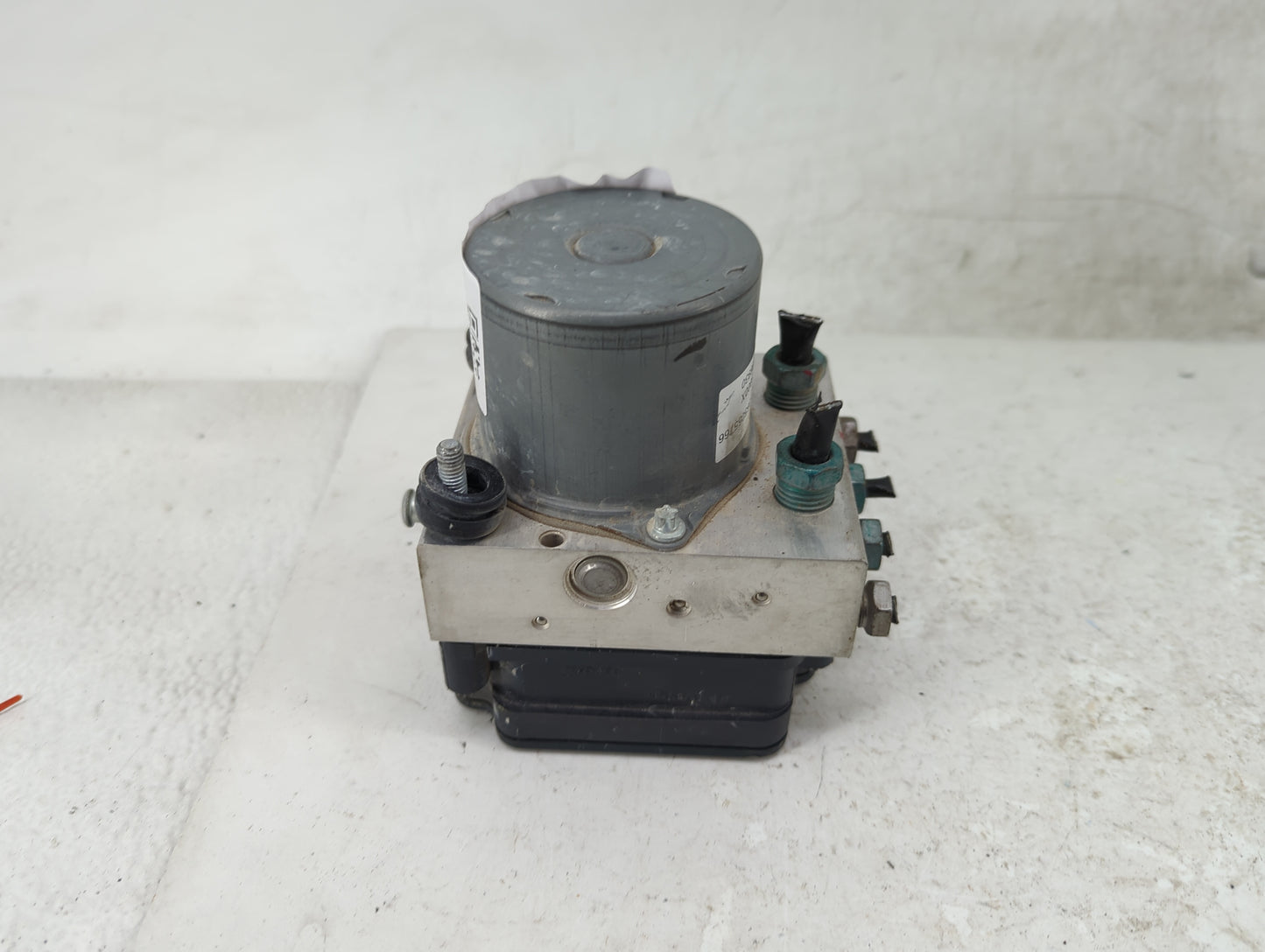2019-2021 Chevrolet Malibu ABS Pump Control Module Replacement P/N:065055766 Fits Fits 2019 2020 2021 OEM Used Auto Parts - 