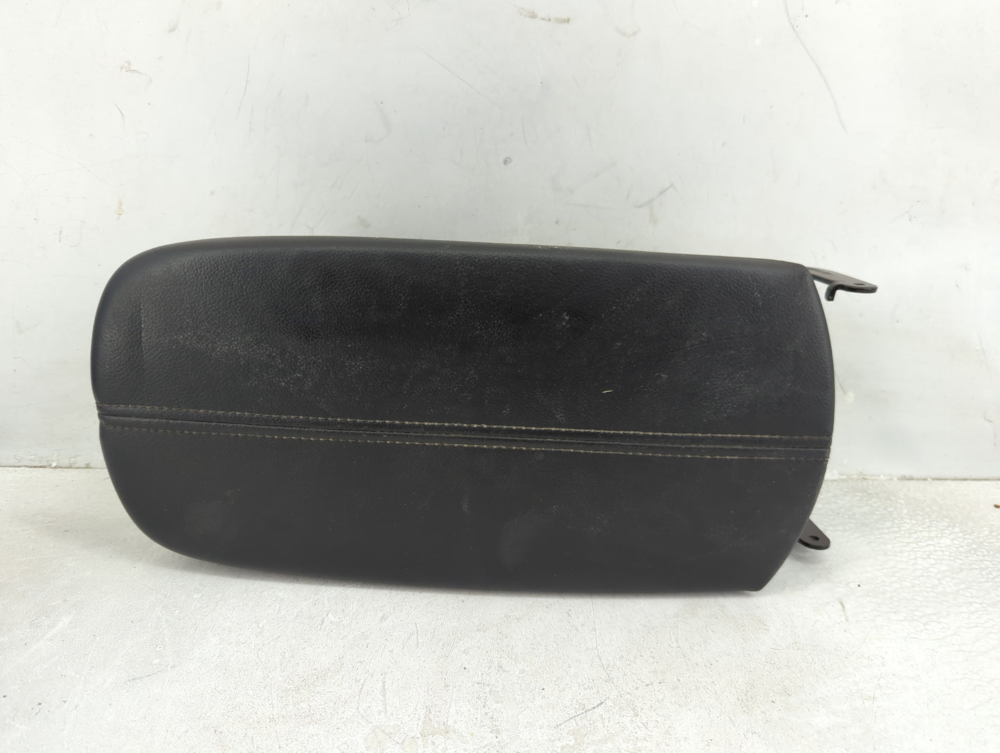 2020 Chevrolet Malibu Center Console Armrest Cover Lid Fits OEM Used Auto Parts - Oemusedautoparts1.com