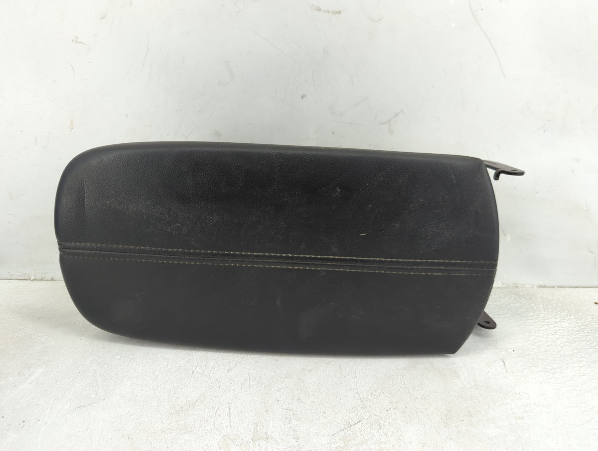 2019-2021 Chevrolet Malibu Center Console Armrest Cover Lid Fits Fits 2019 2020 2021 OEM Used Auto Parts - Oemusedautoparts1