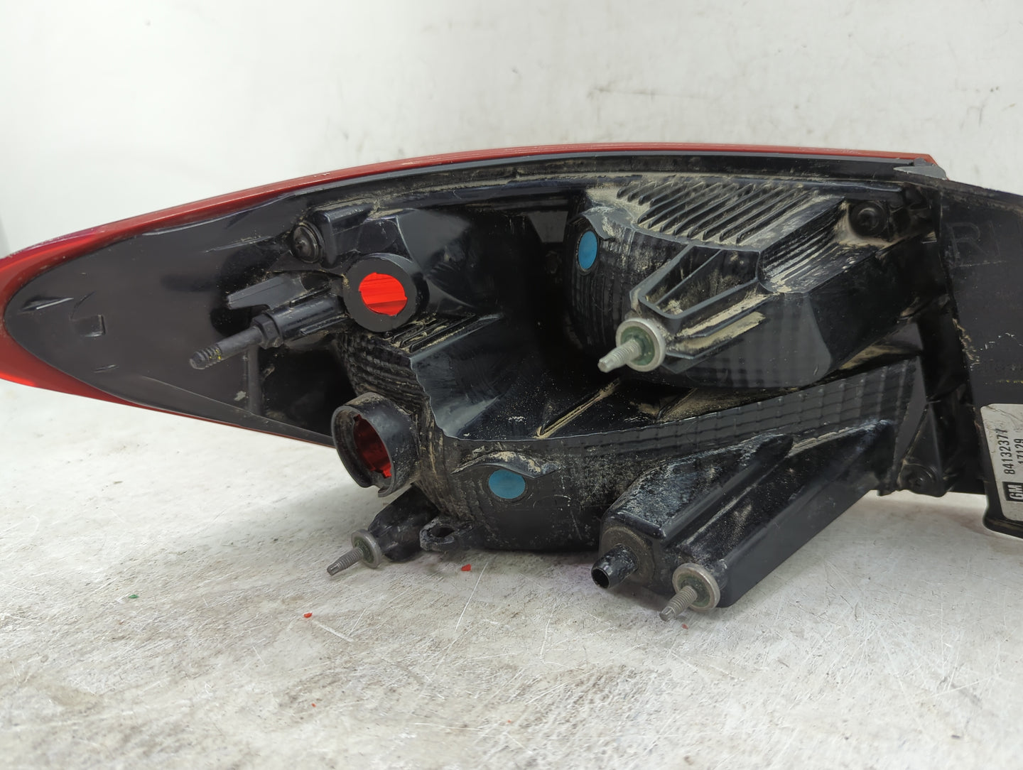 2016-2021 Chevrolet Malibu Tail Light Assembly Passenger Right OEM P/N:84132377 Fits Fits 2016 2017 2018 2019 2020 2021 OEM 