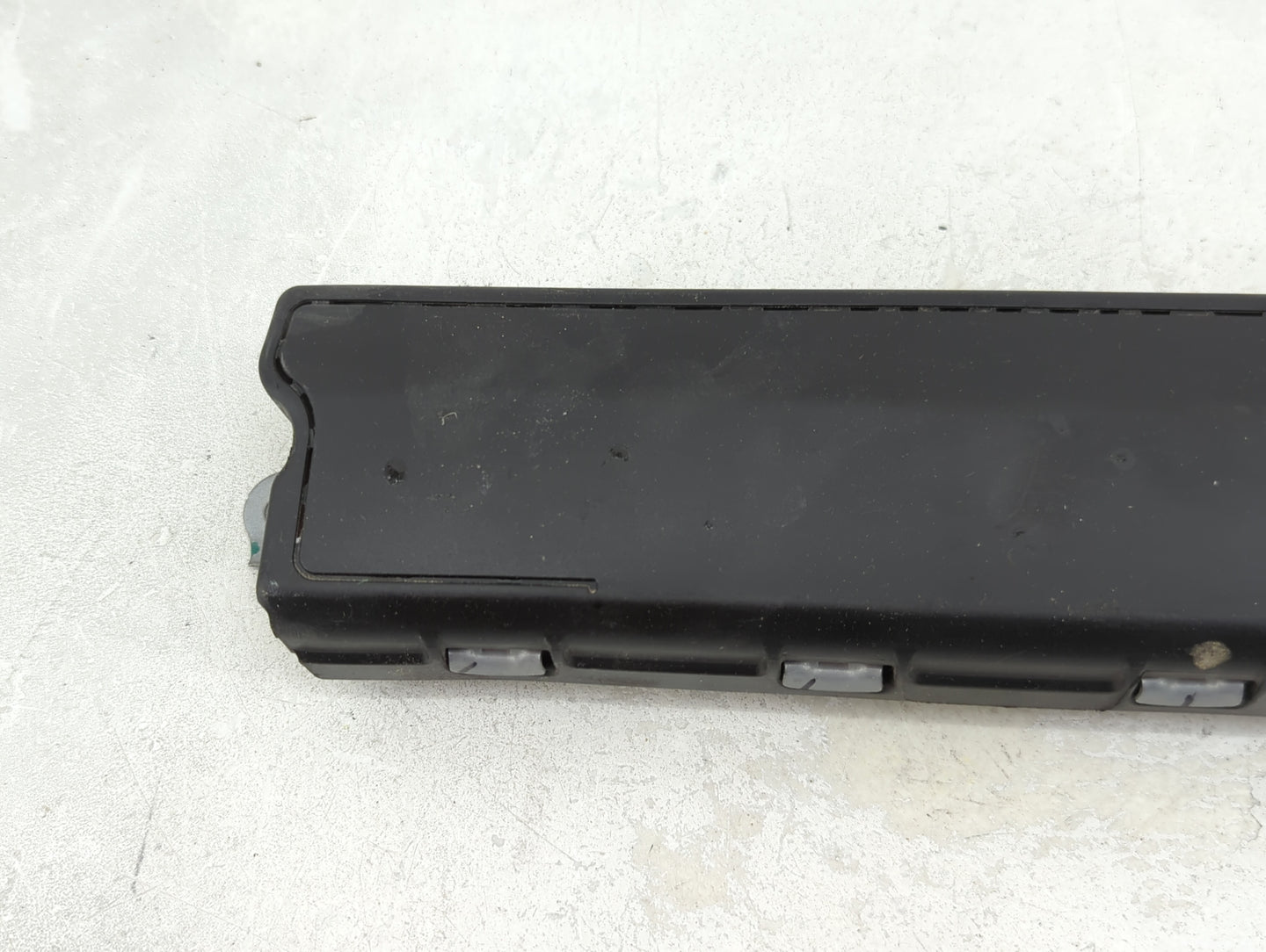 2020 Chevrolet Malibu Air Bag Passenger Seat Right OEM P/N:22823445 23420286, 0589-P1-000363, TG11D06002 Fits OEM Used Auto 