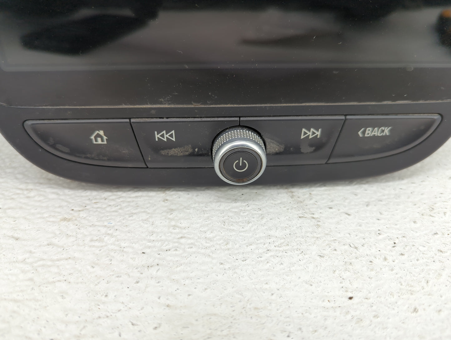 2020 Chevrolet Malibu Information Display Screen Black - Oemusedautoparts1.com