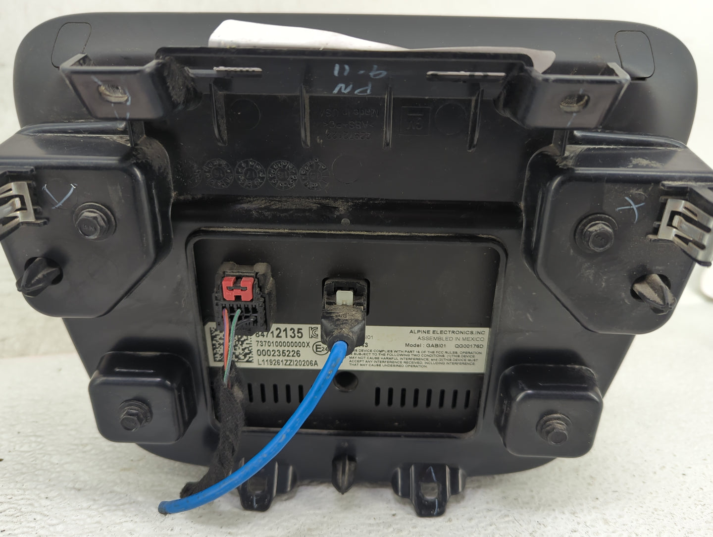 2020 Chevrolet Malibu Information Display Screen Black - Oemusedautoparts1.com