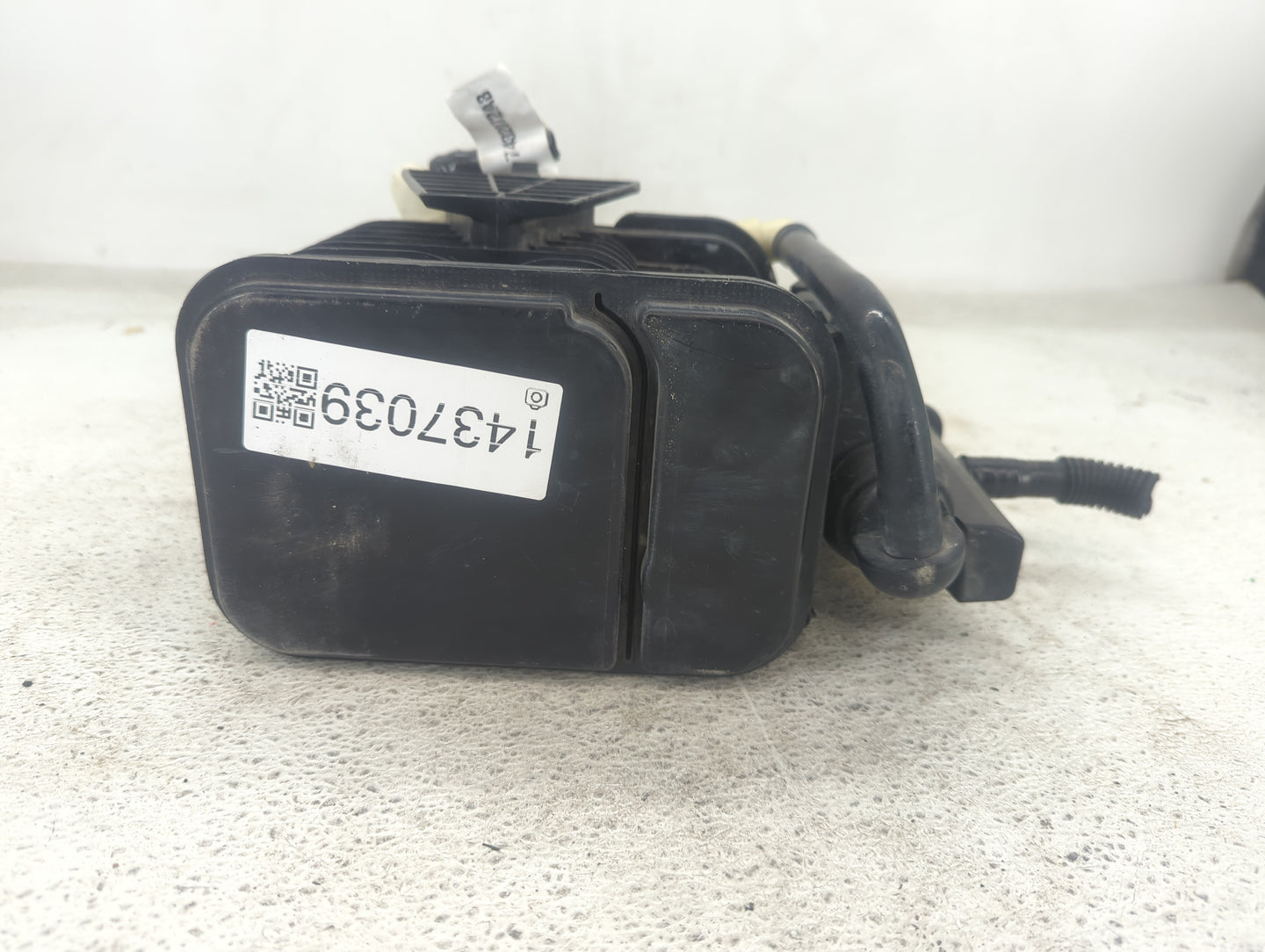 2020 Chevrolet Malibu Fuel Vapor Charcoal Canister - Oemusedautoparts1.com