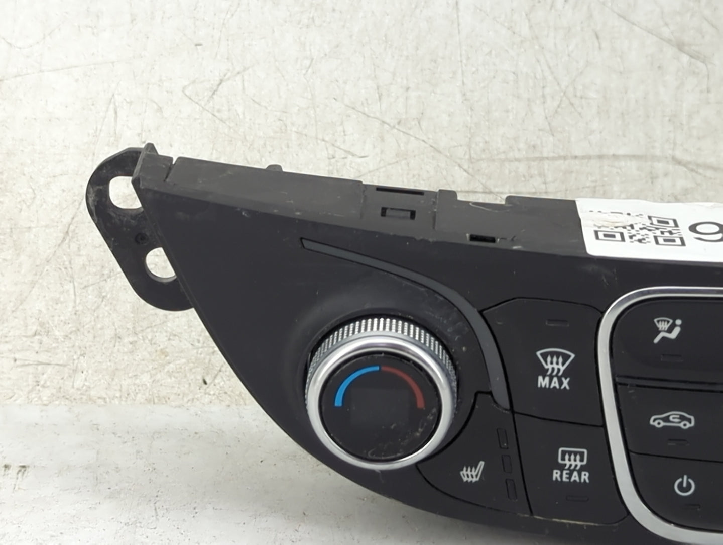 2018-2021 Chevrolet Malibu Climate Control Module Temperature AC/Heater Replacement P/N:84684288 7370200000000X Fits OEM Use