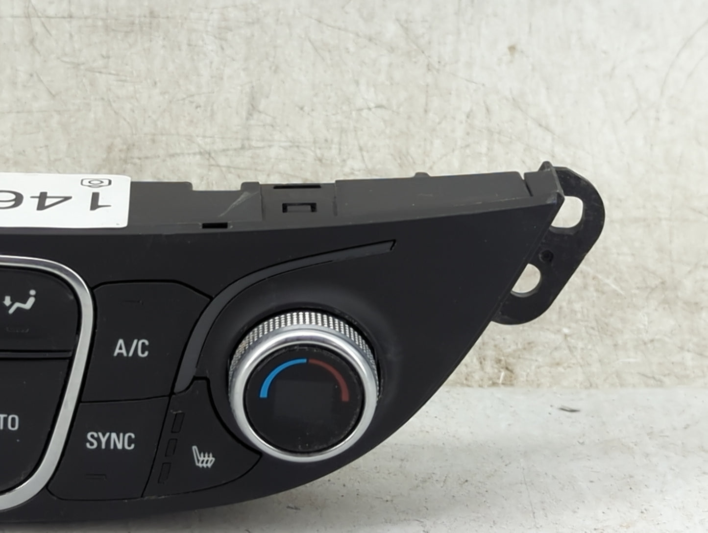 2018-2021 Chevrolet Malibu Climate Control Module Temperature AC/Heater Replacement P/N:84684288 7370200000000X Fits OEM Use