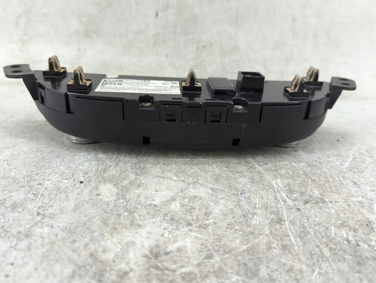2018-2021 Chevrolet Malibu Climate Control Module Temperature AC/Heater Replacement P/N:84604288 7370200000000X Fits OEM Use